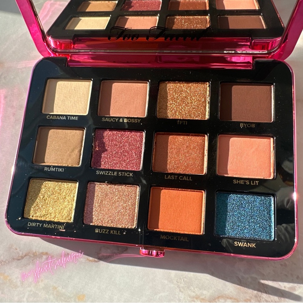 SEE MY NEW LISTING! ✨ 🌴 Too Faced Palm Spring Dreams Palette 🌴 - Picture 2 of 14